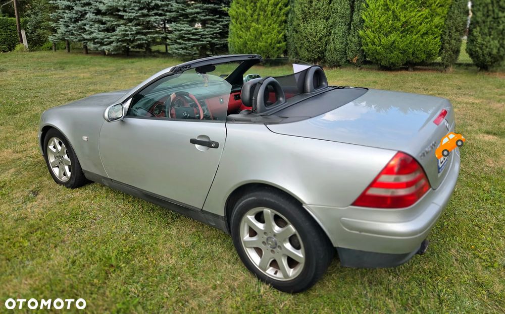 Mercedes-Benz SLK 200 - 13