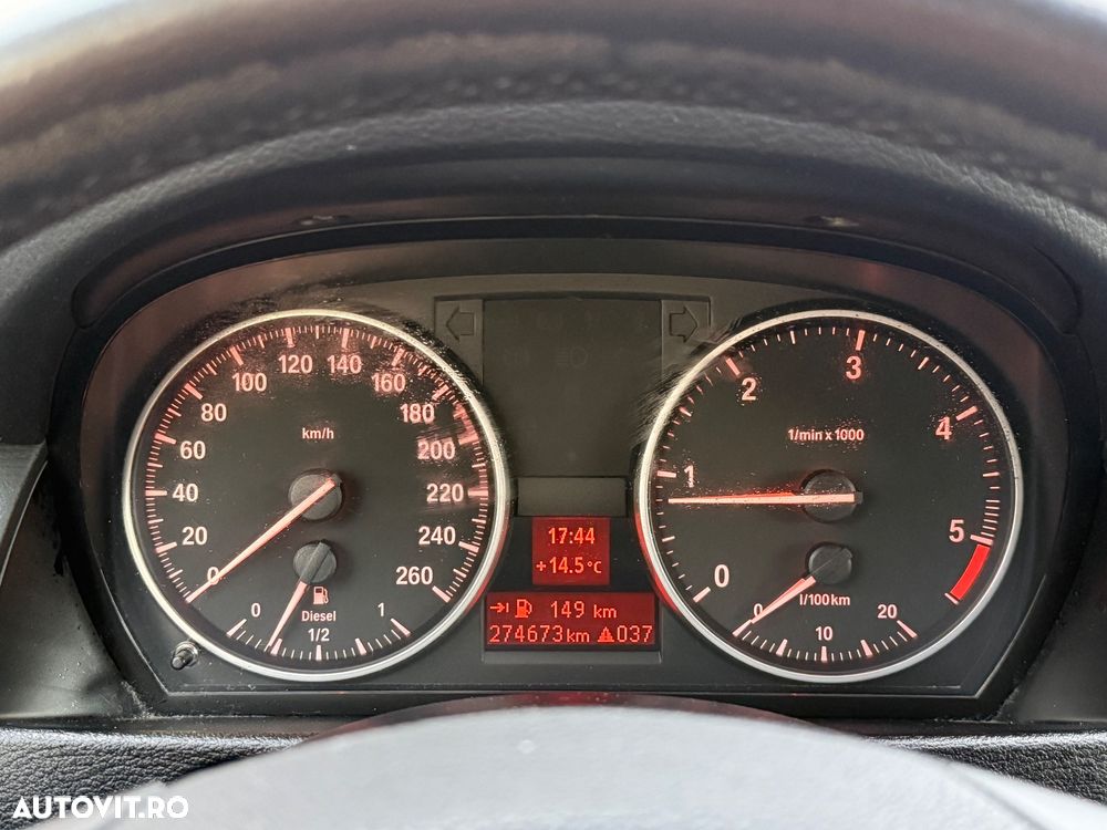 BMW X1 xDrive20d - 17