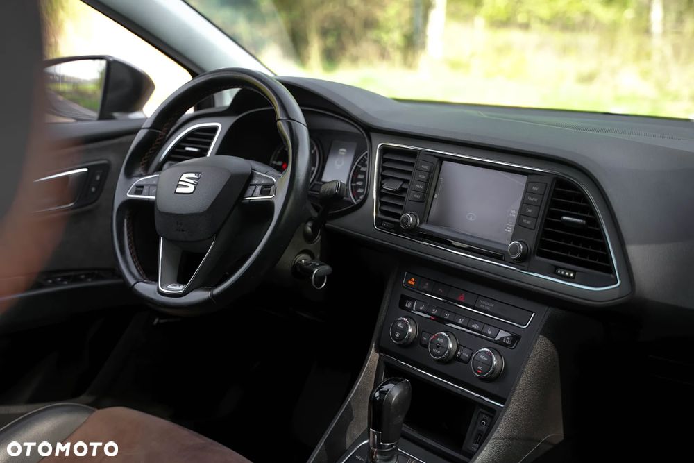 Seat Leon 2.0 TDI FR S&S DSG EU6 - 21