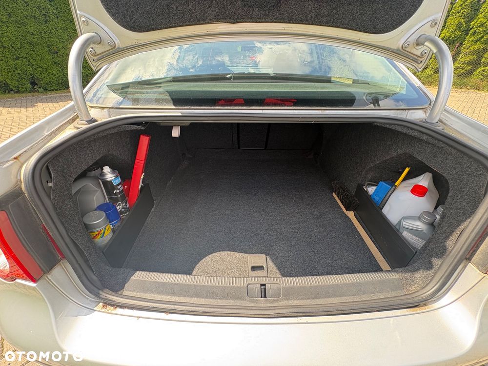 Volkswagen Passat 2.0 TSI Highline - 12