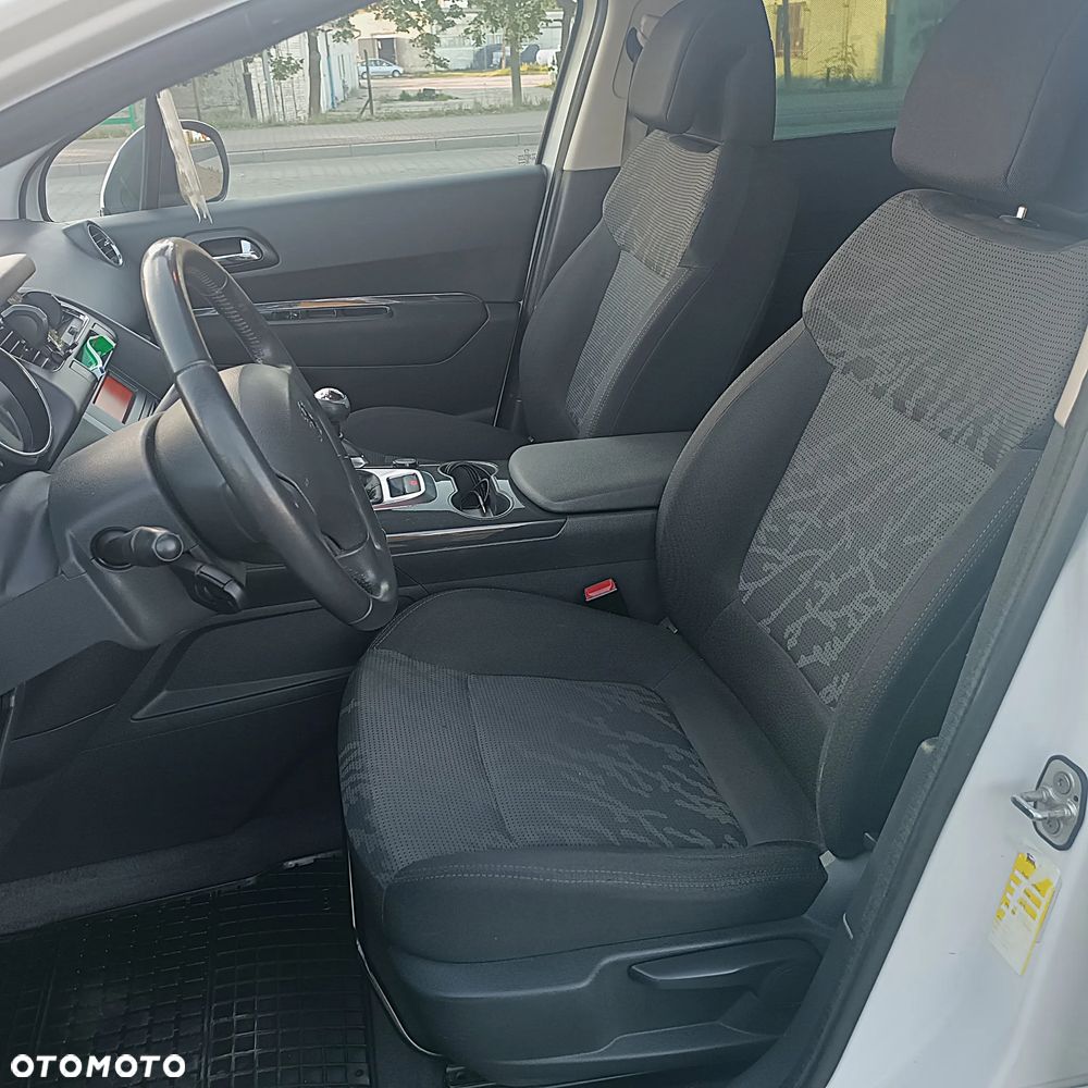 Peugeot 3008 1.6 HDi Trendy - 11