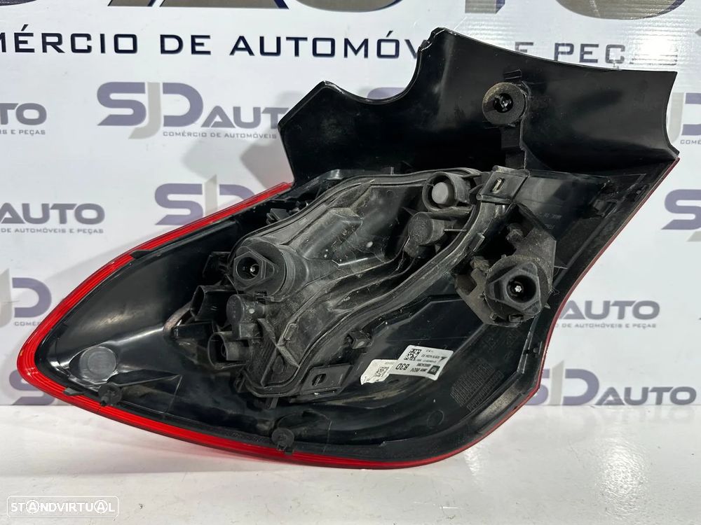 Farolim Direito / Esquerdo - Opel Corsa E Van (2017) - 3