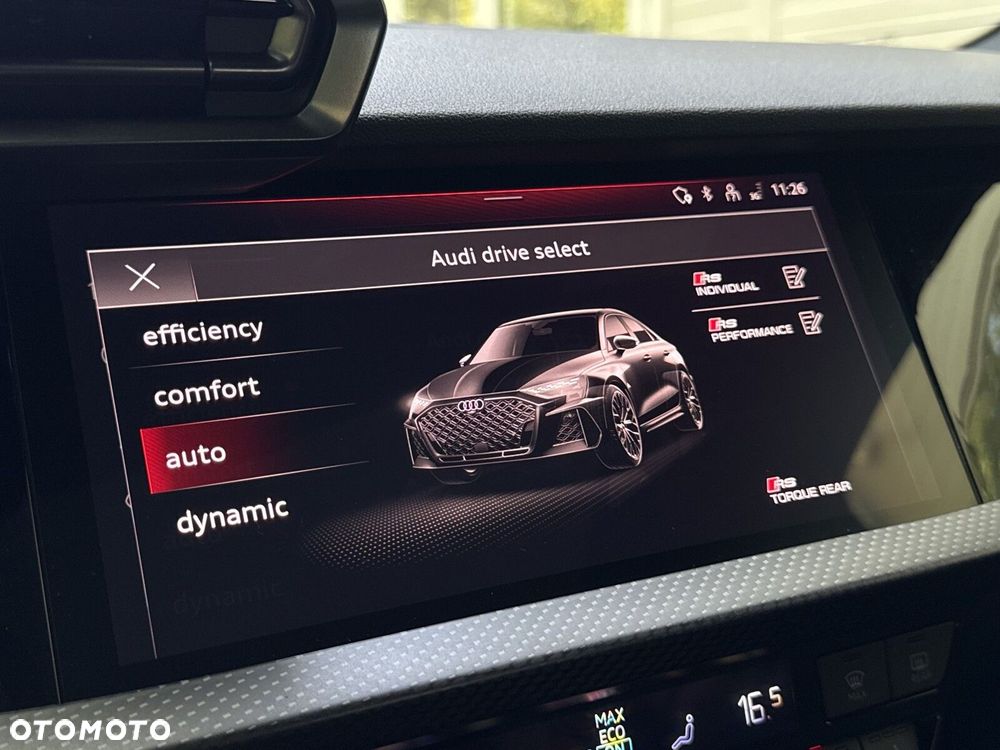 Audi RS3 Limousine - 28