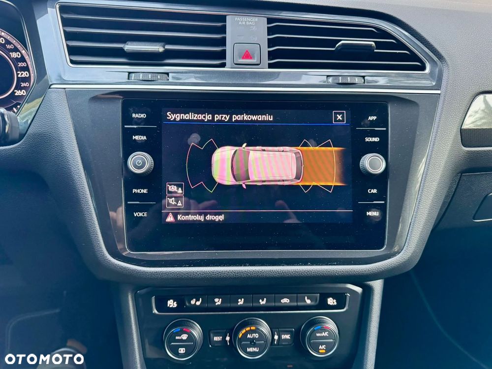 Volkswagen Tiguan Allspace 2.0 TDI SCR 4Motion DSG Highline - 18