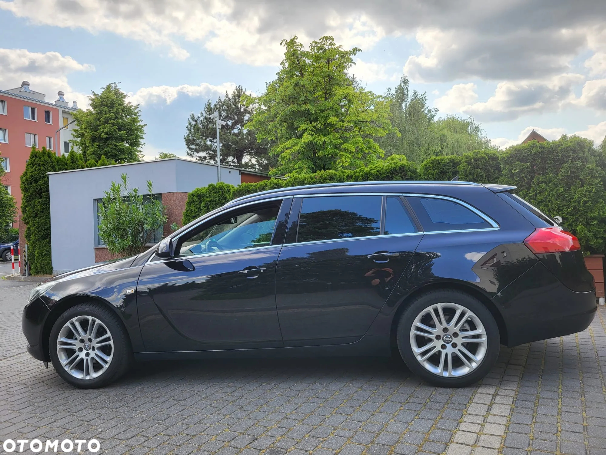 Opel Insignia 2.0 CDTI automatik Active - 3
