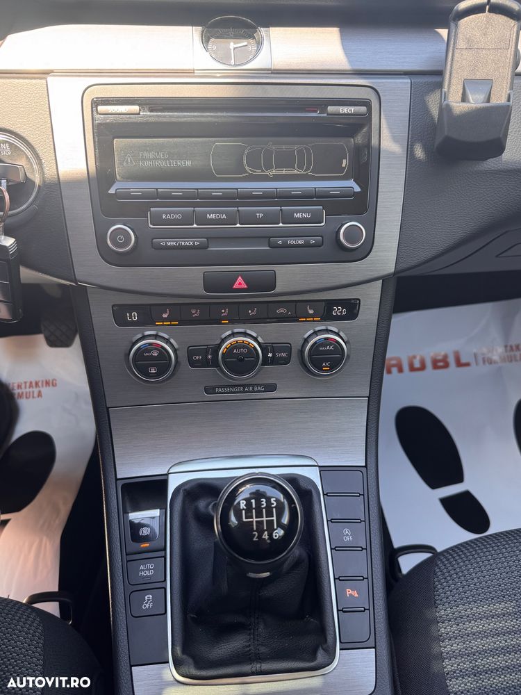 Volkswagen Passat 1.4 TSI (BlueMotion Technology) Comfortline - 10