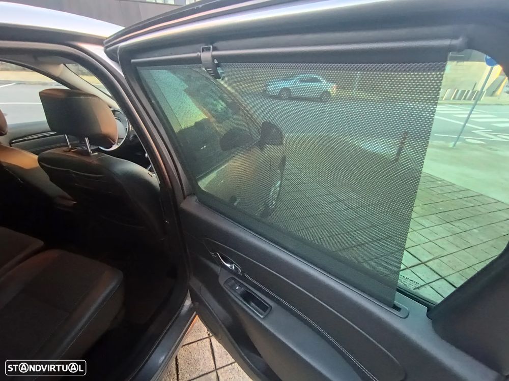 Renault Scénic 1.5 dCi Bose Edition SS - 24