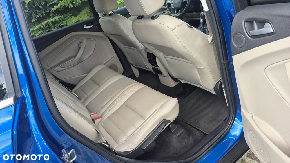 Ford Escape - 32