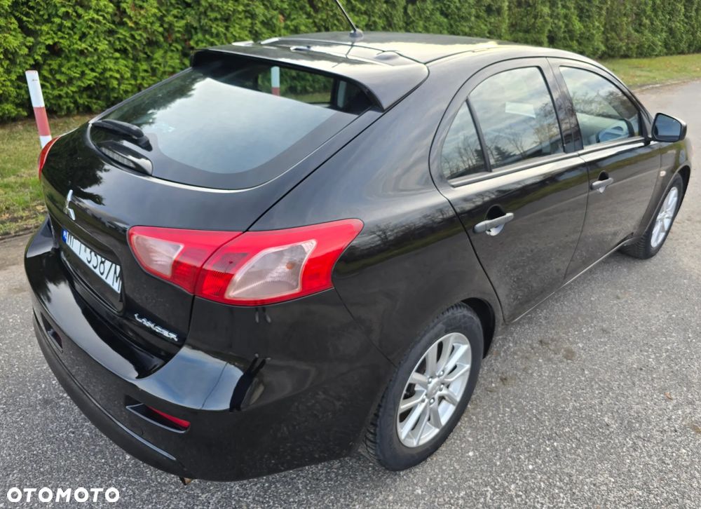 Mitsubishi Lancer 1.6 - 35