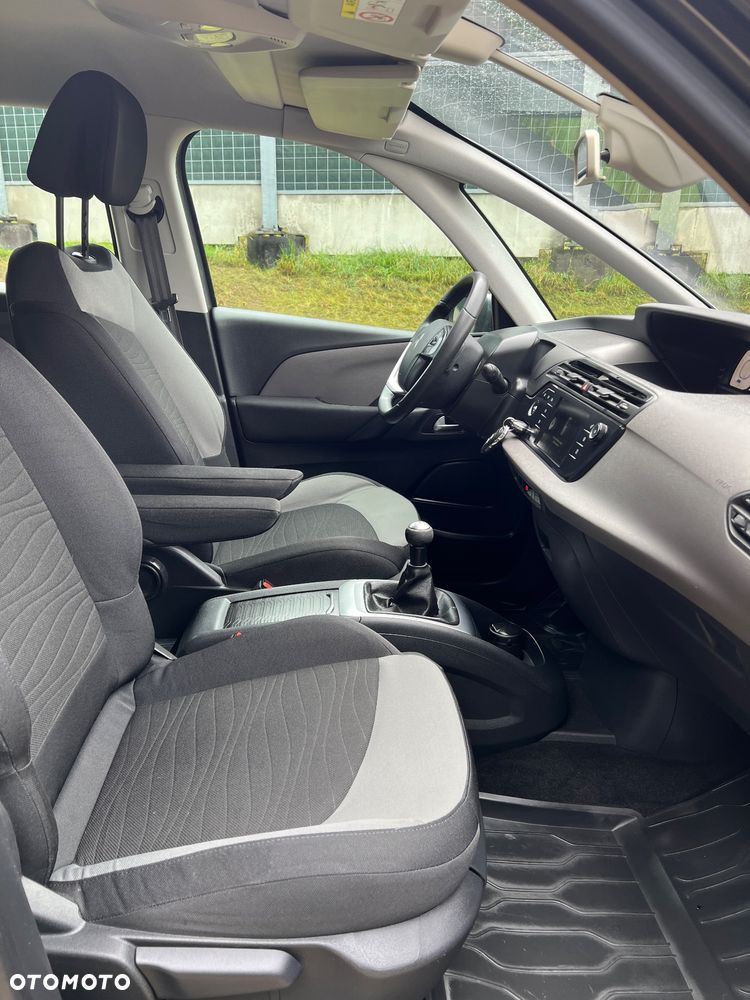 Citroën C4 Picasso 1.6 VTi Attraction - 9