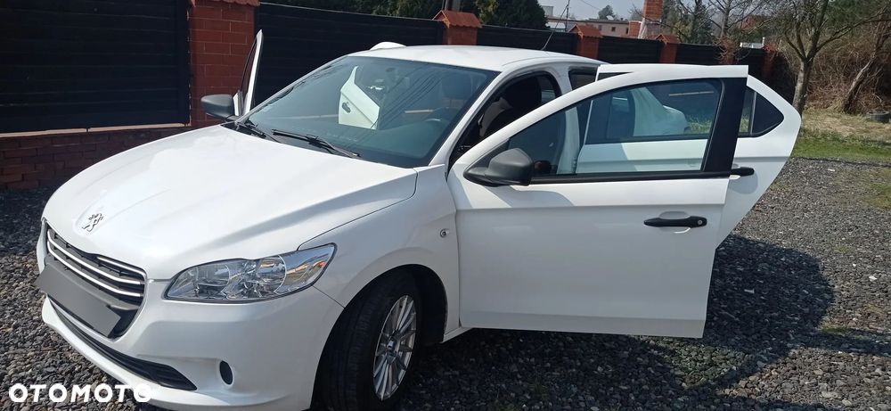 Peugeot 301 1.6 VTi Allure - 7