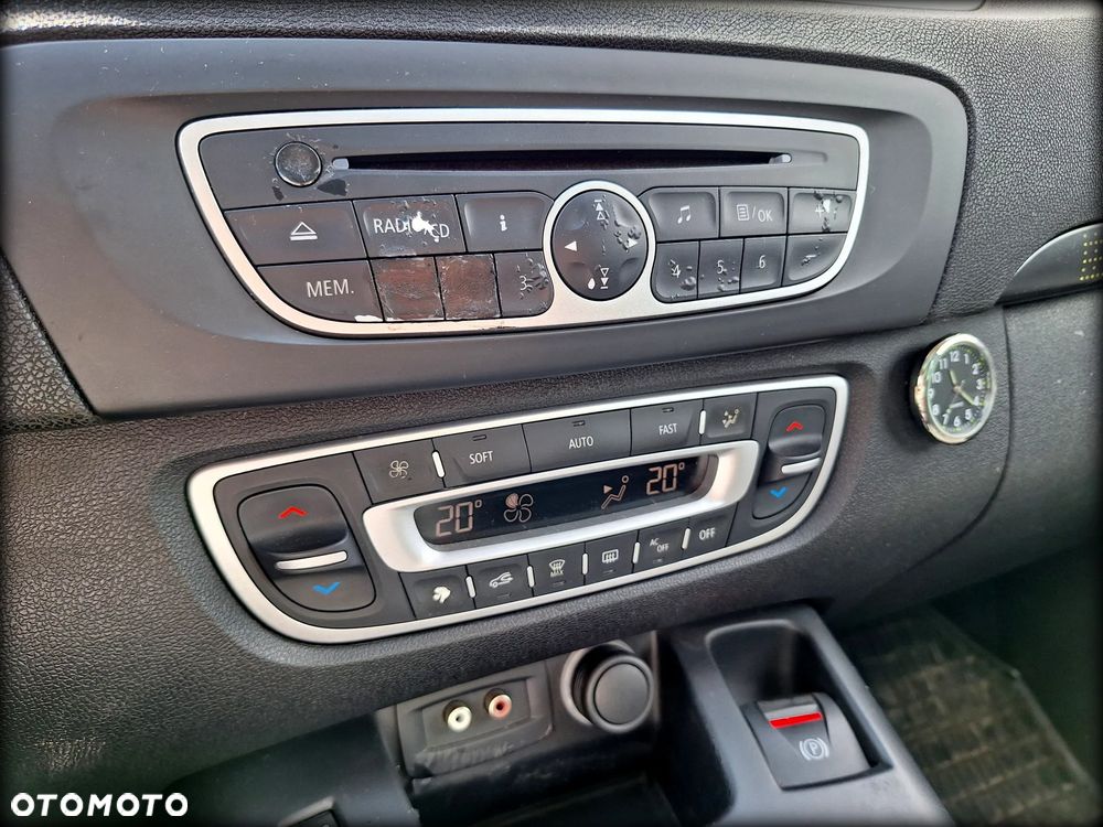 Renault Scenic 1.4 16V TCE Privilege - 15