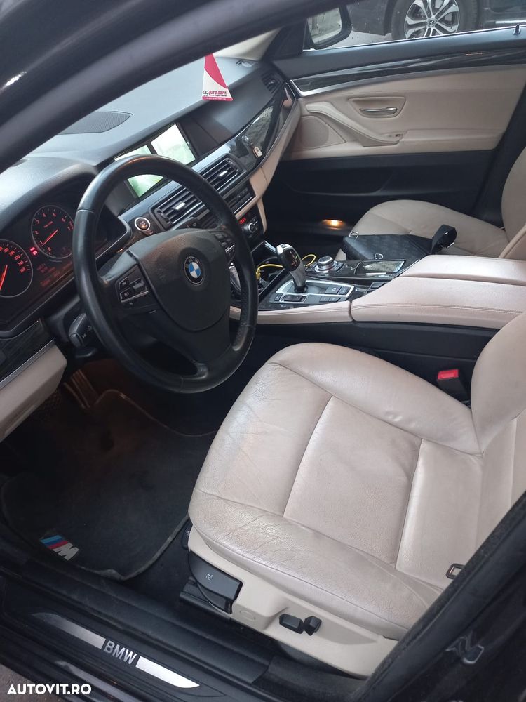 BMW Seria 5 535i - 12
