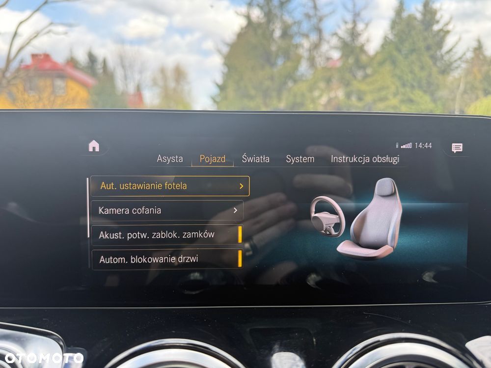 Mercedes-Benz GLB AMG 35 4Matic AMG Speedshift DCT 8G - 27