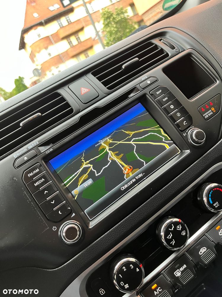 Kia Rio 1.4 Dream-Team Edition - 24