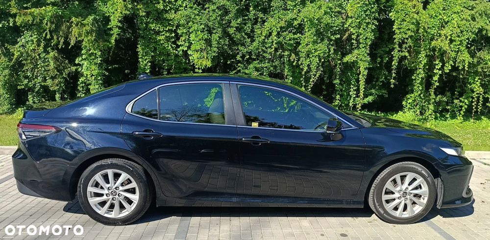 Toyota Camry 2.5 Hybrid Comfort CVT - 6