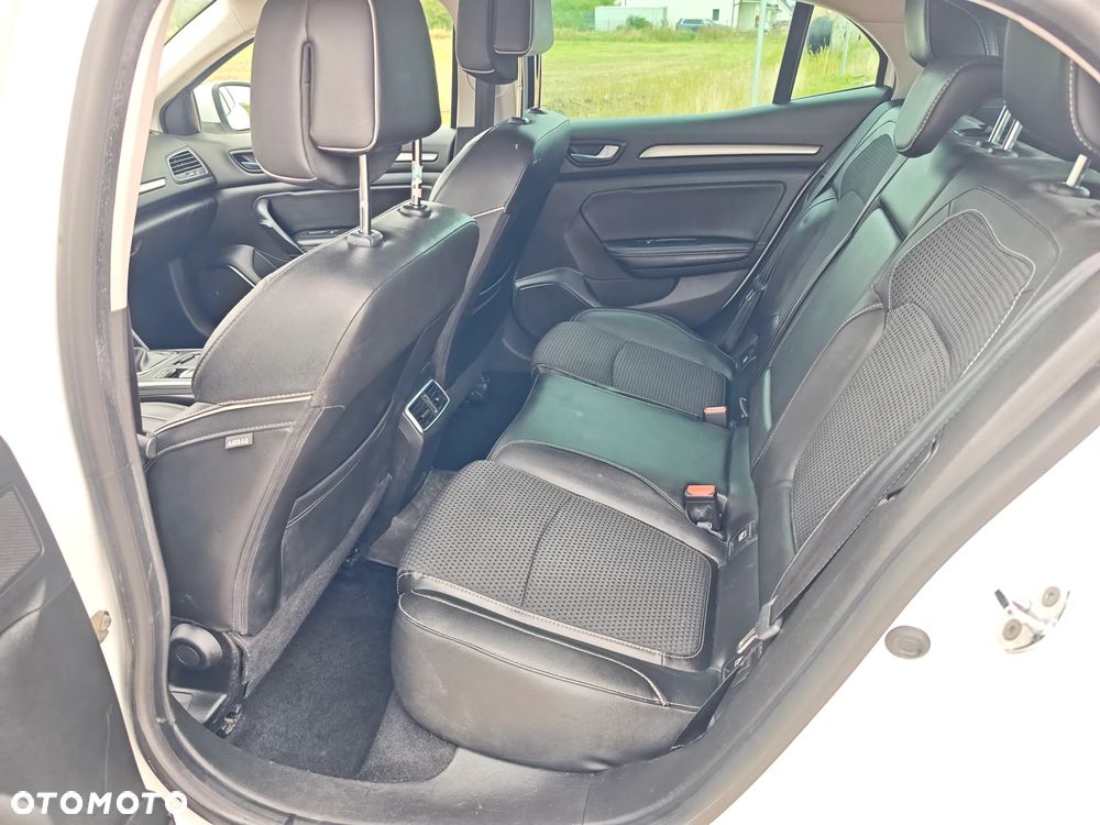 Renault Megane 1.2 Energy TCe Bose - 9