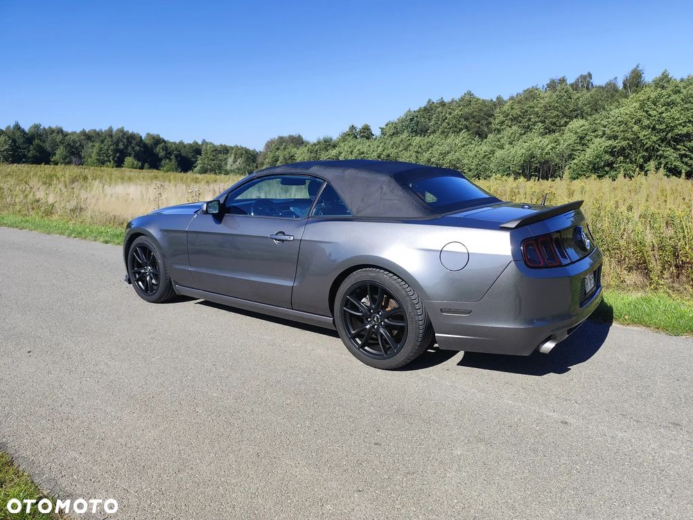Ford Mustang 3.7 V6 - 12
