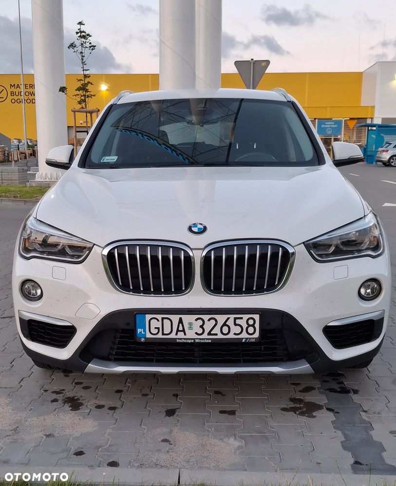 BMW X1 sDrive18i xLine - 2