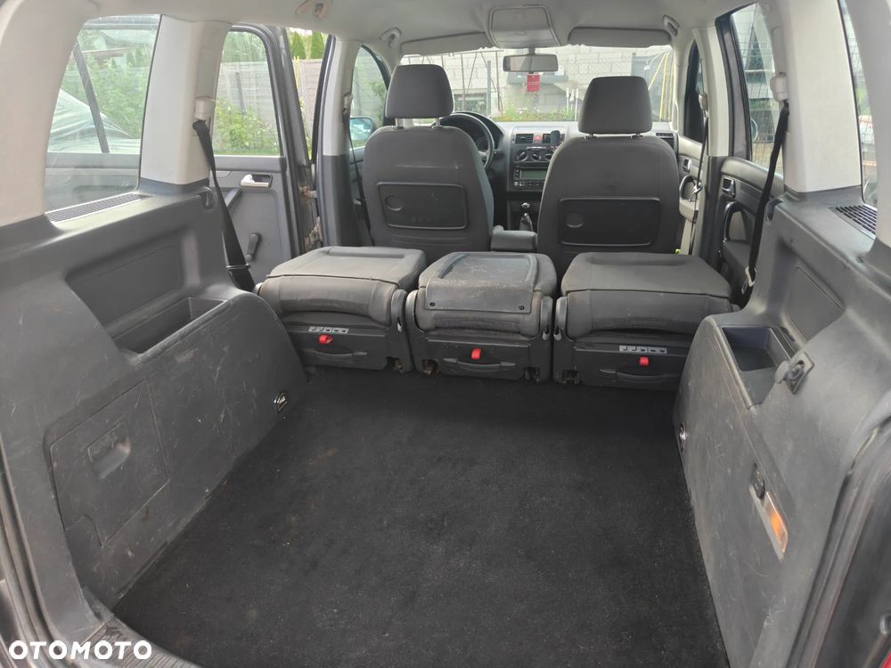 Volkswagen Touran 1.9 TDI - 8