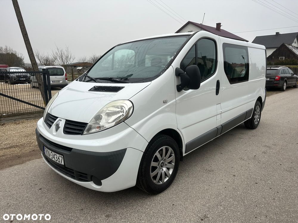 Renault Trafic - 1