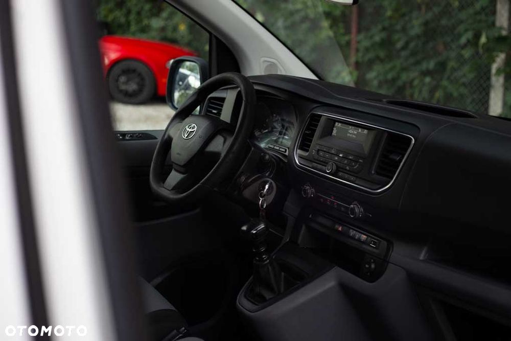 Toyota ProAce Kombi D-4D Long 2,8t - 15