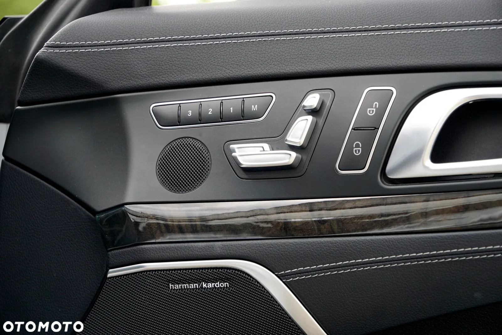 Mercedes-Benz SL 500 7G-TRONIC - 21