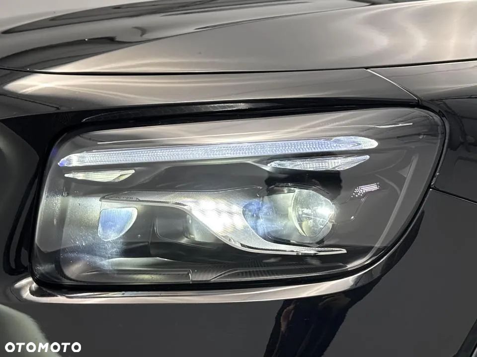 Mercedes-Benz GLB 220 d 4-Matic AMG Line 8G-DCT - 26