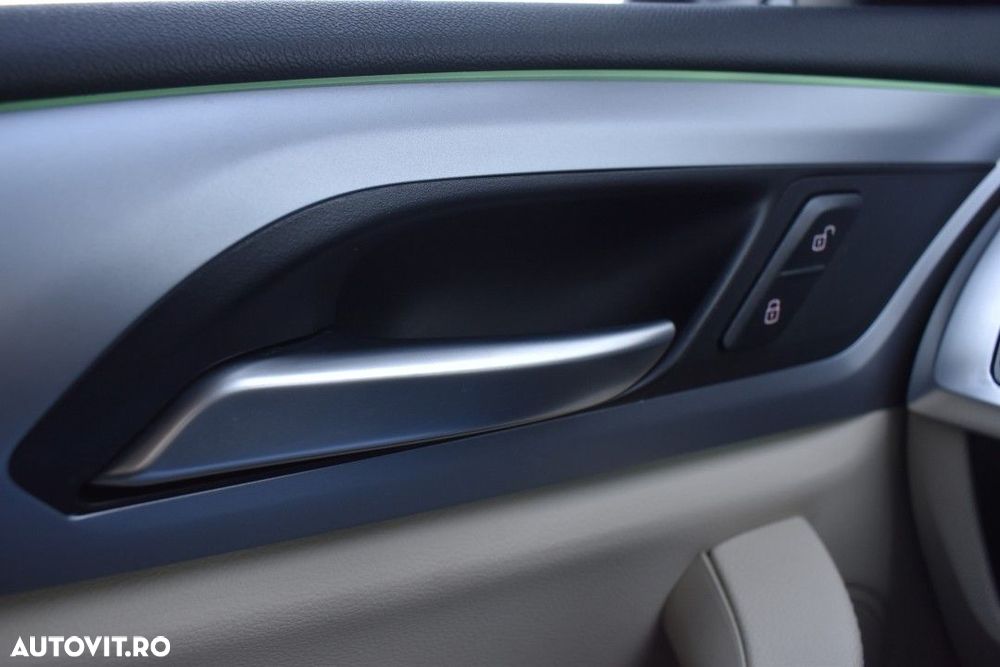 BMW X3 xDrive20d AT Advantage - 35