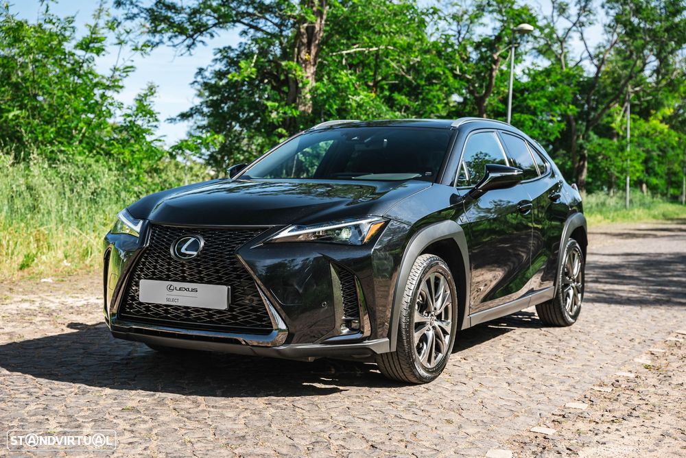 Lexus UX 250h F Sport - 2
