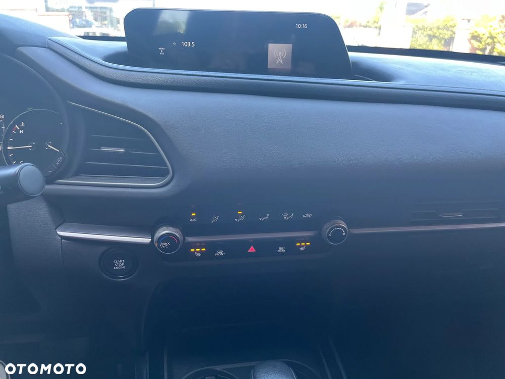 Mazda CX-30 - 31