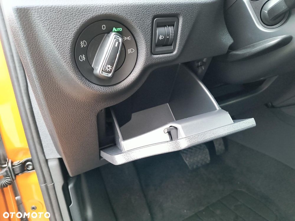 Skoda Kamiq 1.0 TSI Edition 130 DSG - 27