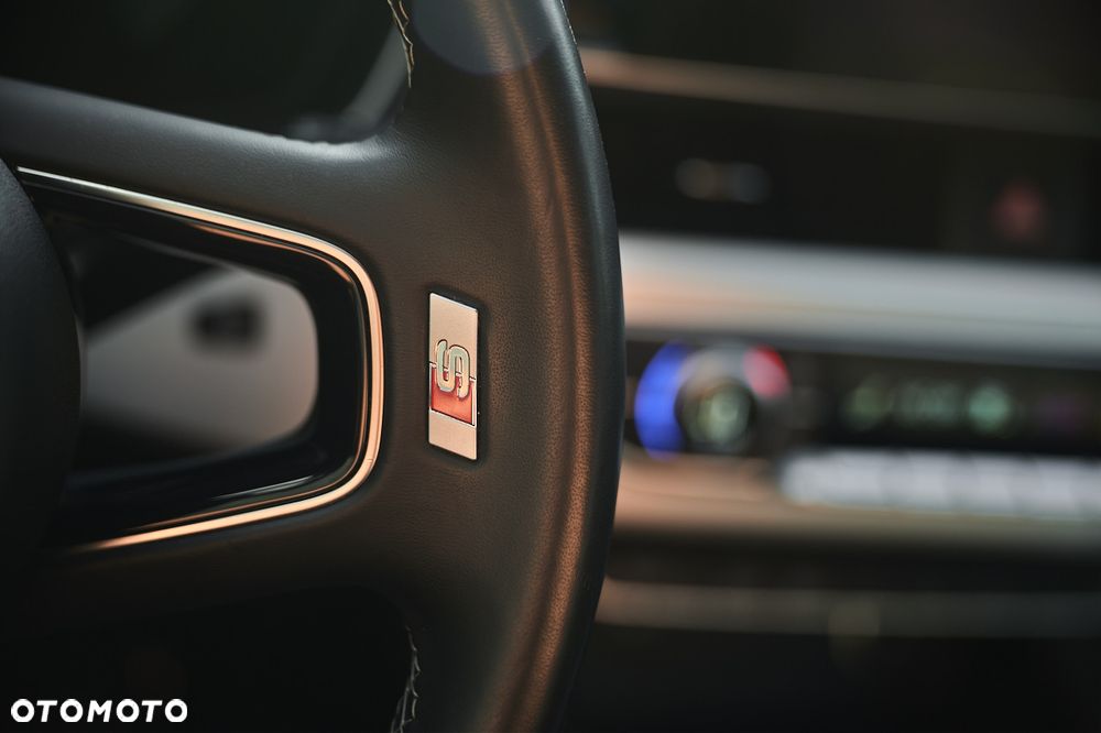 Audi A4 Limousine 35 TFSI S tronic S line - 28