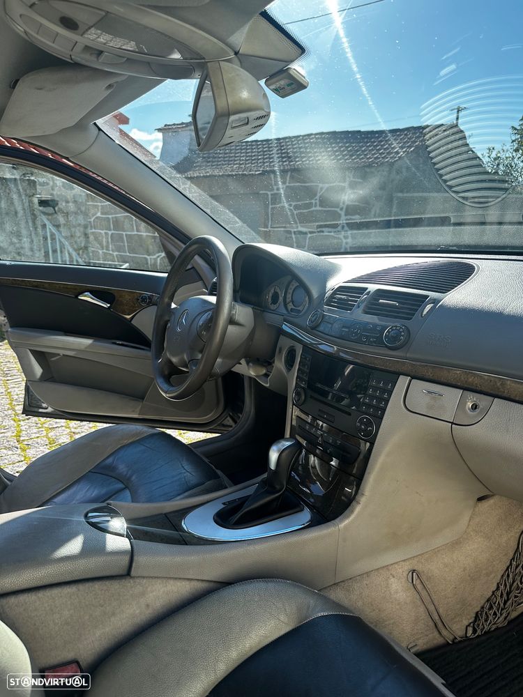 Mercedes-Benz E 220 CDI Auto Avantgarde - 3