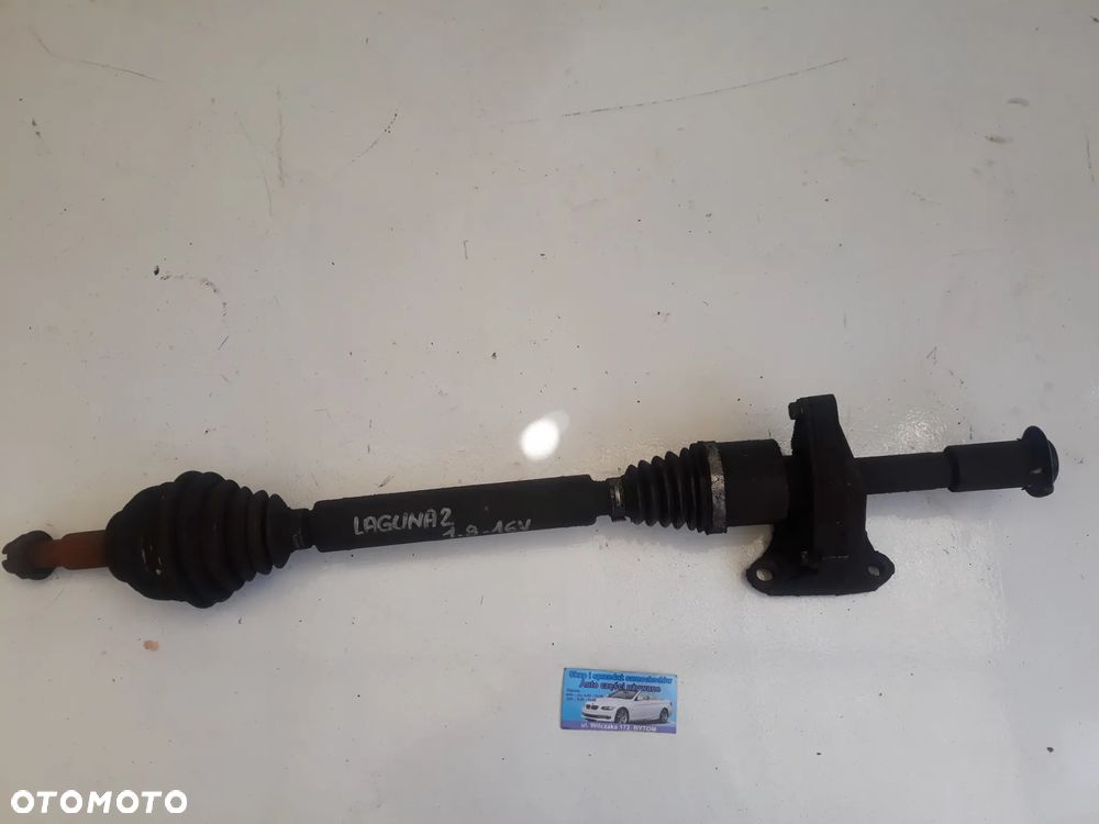 PÓŁOŚ PRAWA  RENAULT LAGUNA II  1,8 16V - 1