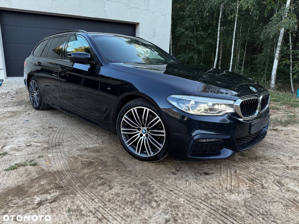 BMW Seria 5 520d M Sport Edition - 1