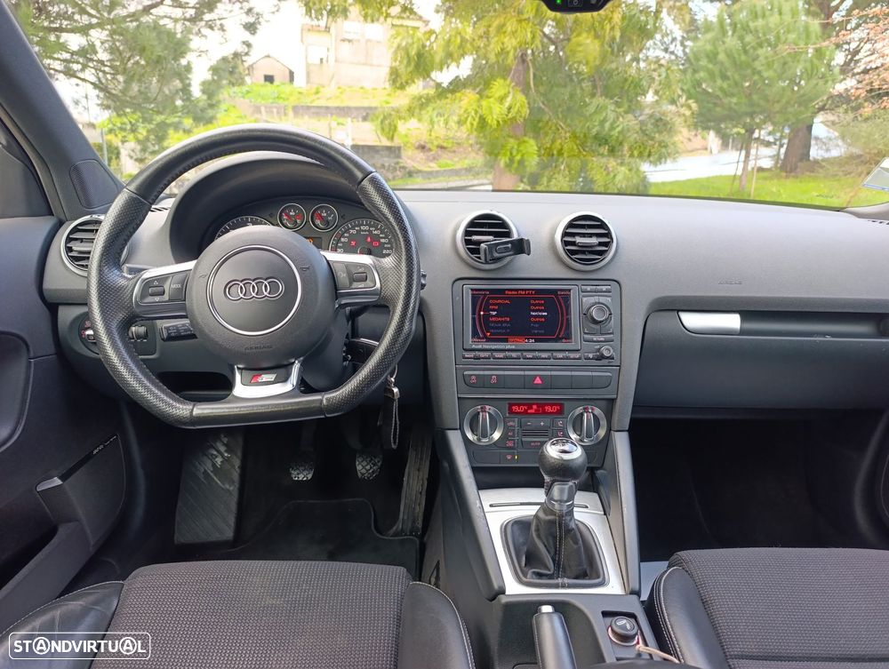 Audi A3 Sportback 1.6 TDI S-line - 22