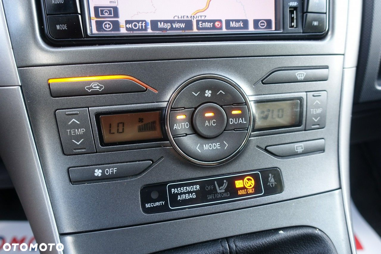 Toyota Auris 1.4 D-4D Premium - 19