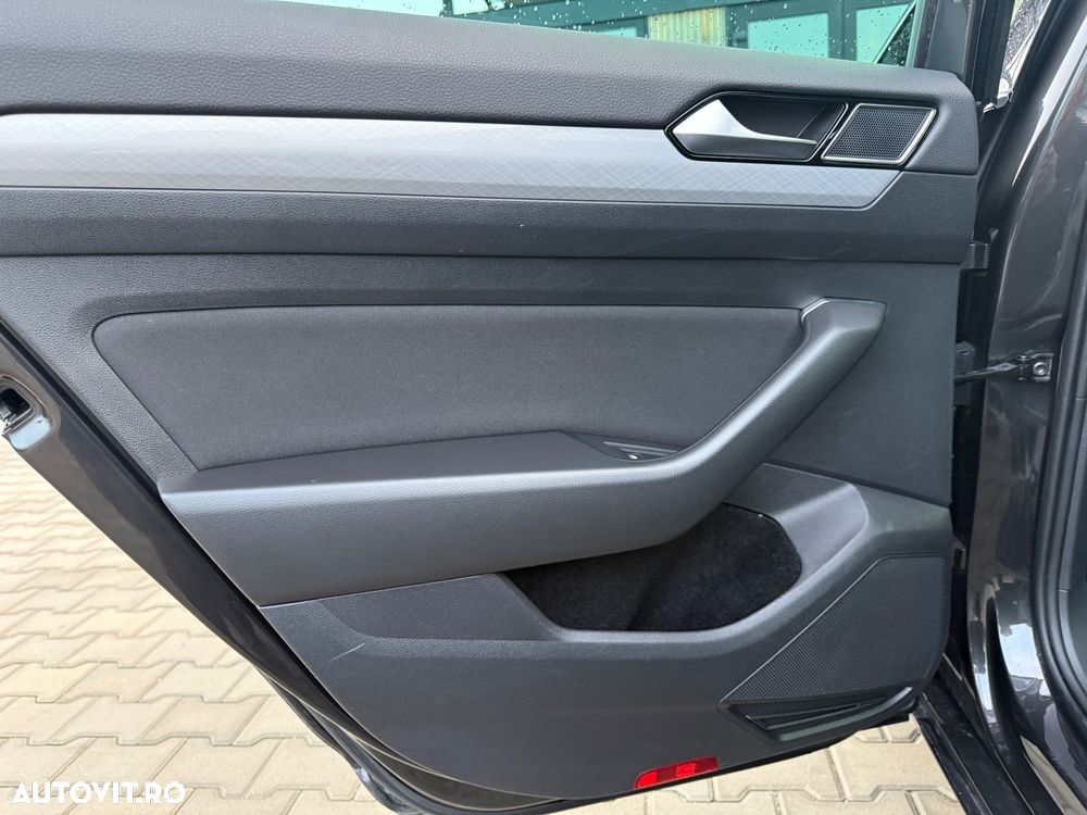 Volkswagen Passat 1.5 TSI OPF DSG Business - 10