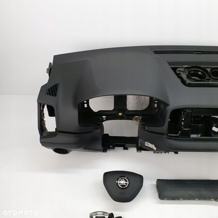 SKODA KAROQ DESKA ROZDZIELCZA KONSOLA KOKPIT PULPIT PODUSZKI AIRBAG AIR BAG PASY KIT SET - 2