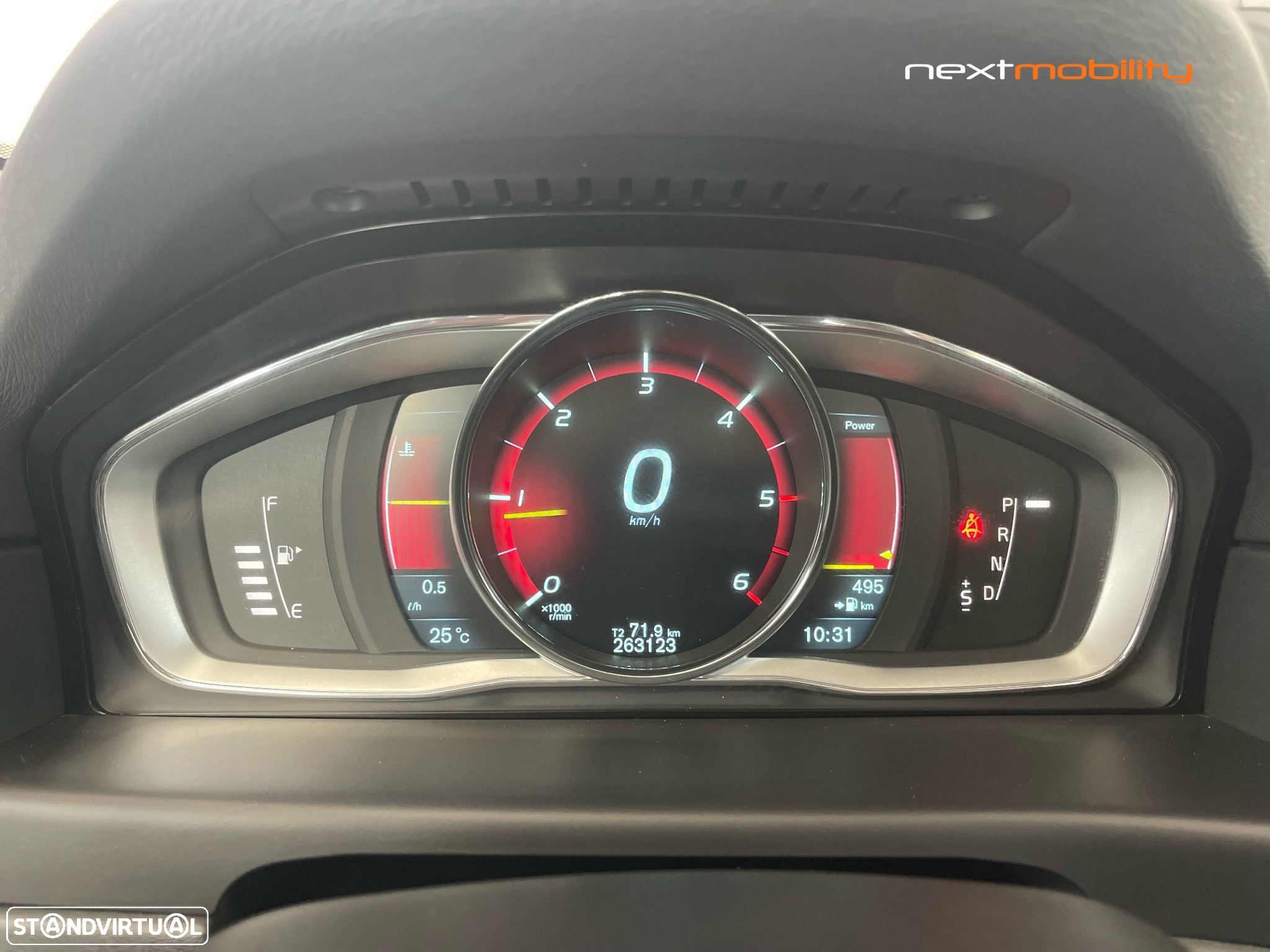 Volvo XC 70 2.0 D4 Summum Geartronic - 22
