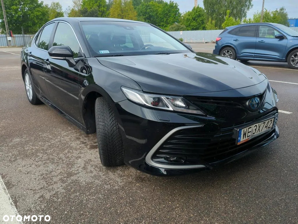 Toyota Camry 2.5 Hybrid Comfort CVT - 2
