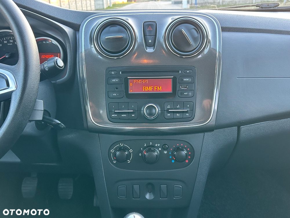 Dacia Sandero SCe 75 Comfort - 31