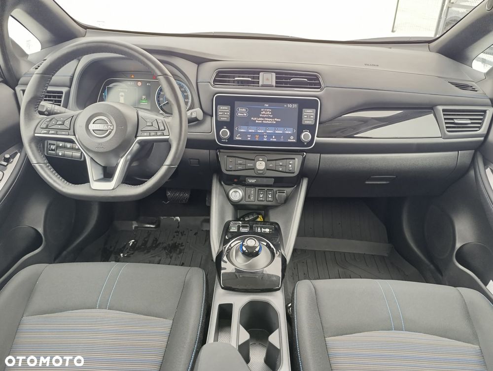 Nissan Leaf 40kWh N-Connecta - 19