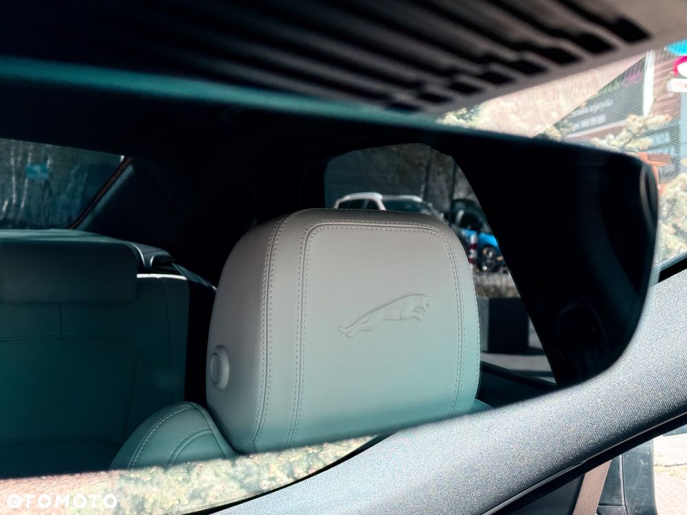 Jaguar XF D200 R-Dynamic SE - 21