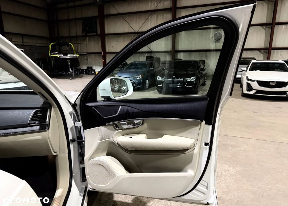 Volvo XC 90 T5 AWD Momentum 7os - 19