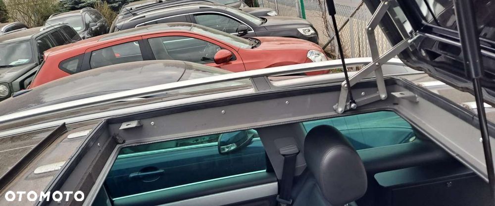 Volkswagen Touran - 38