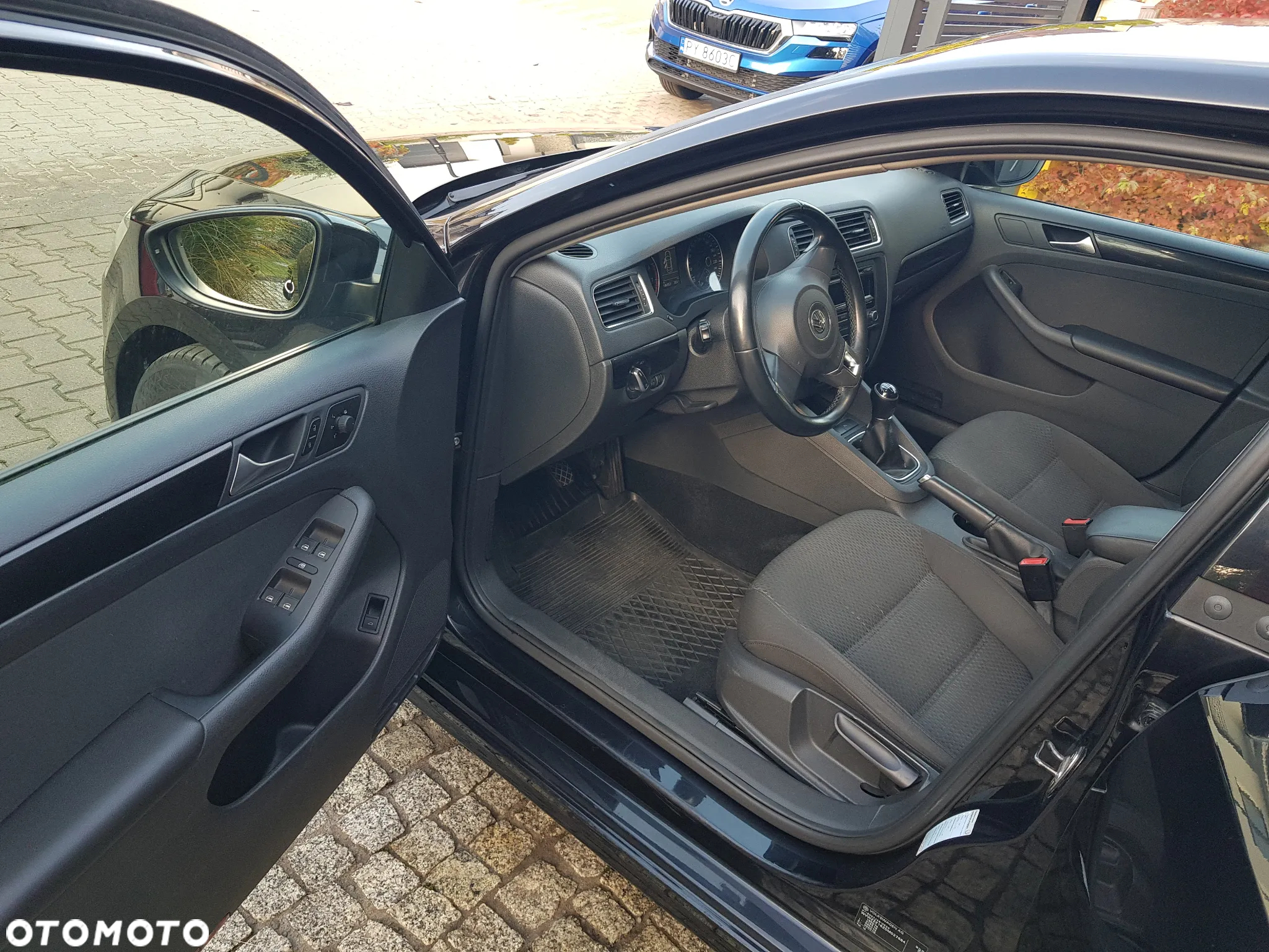 Volkswagen Jetta 1.4 TSI Trendline - 9