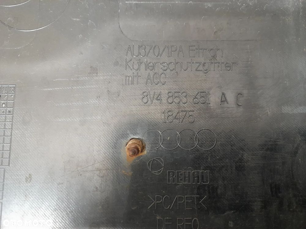AUDI A3 E-TRON LIFT GRILL ATRAPA  RADAR 8V4853651AA - 12