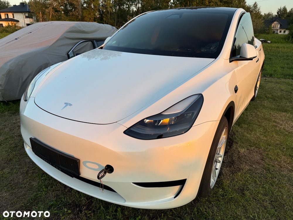 Tesla Model Y RWD - 6